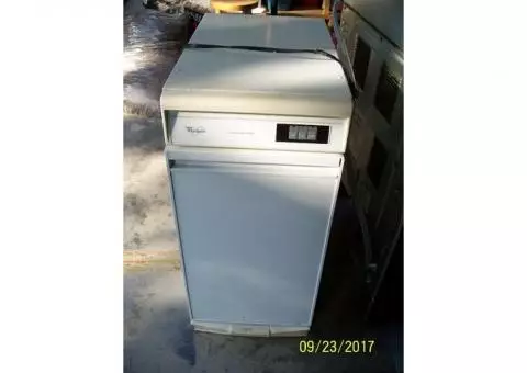 Kitchen Aid trash compactor